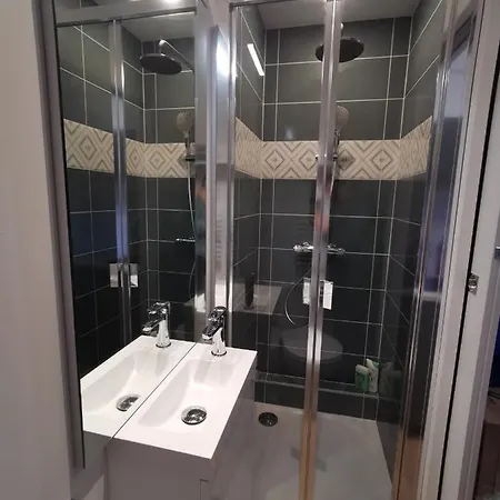Studio En Duplex Dans Un Particulier Apartamento